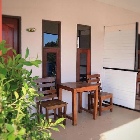 Hotel The Time Samed House Koh Samet Exterior foto